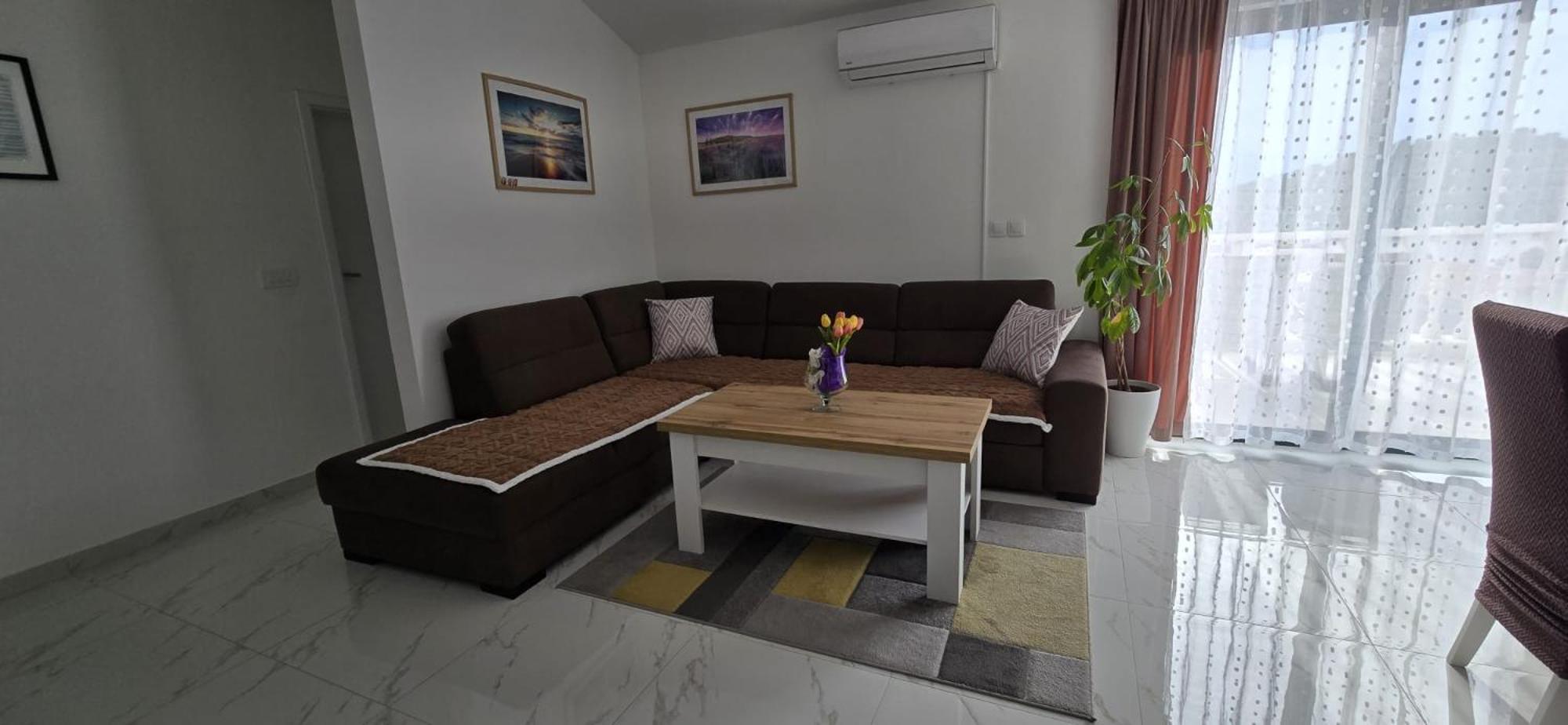 Apartman Grosic Brna Exterior photo
